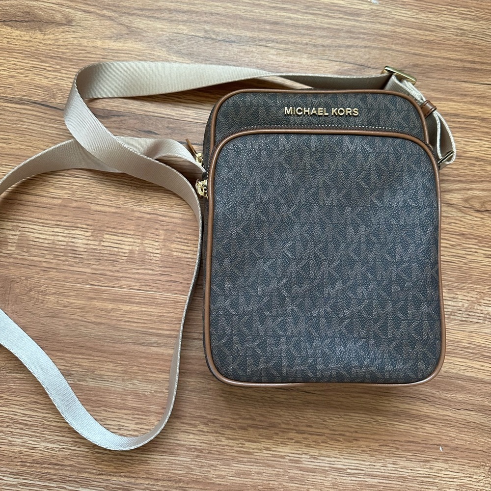Michael Kors cross body bag